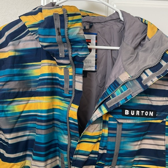 Burton snowboard jacket - Picture 6 of 6